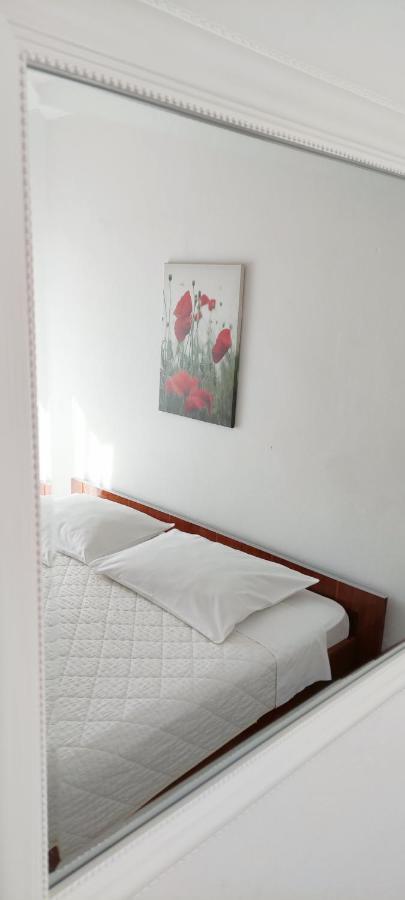 Luna 1 Porec Exterior photo